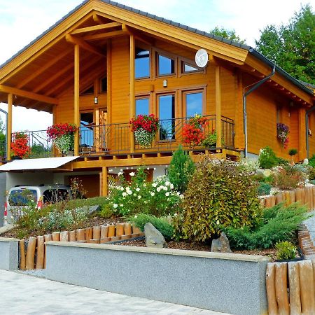 Apartman Aradise ตูร์นอฟ ภายนอก รูปภาพ