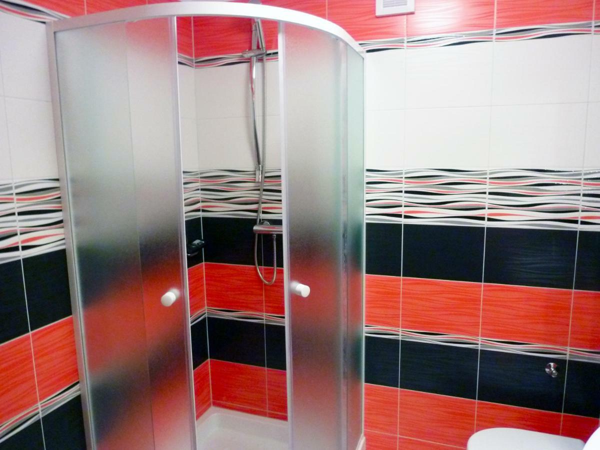 Apartman Aradise ตูร์นอฟ ภายนอก รูปภาพ