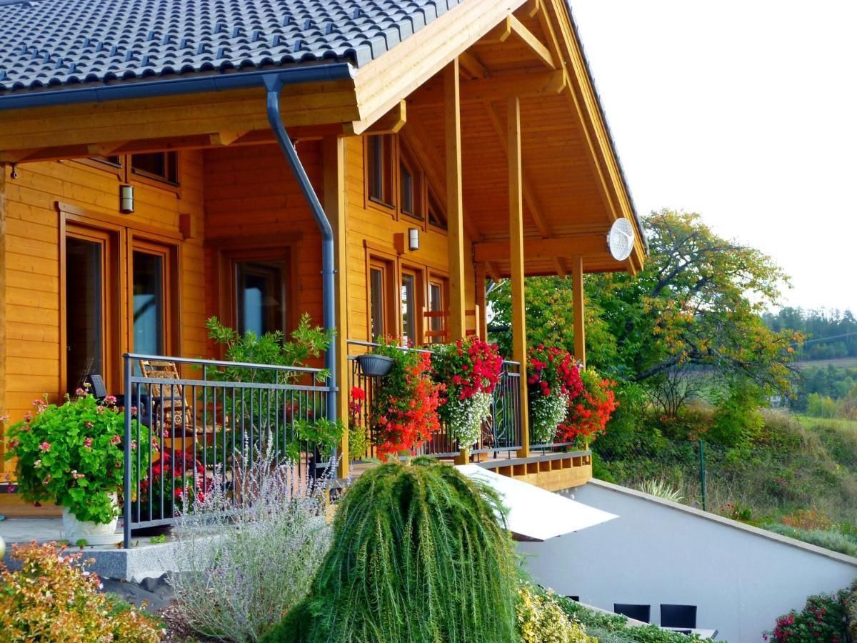 Apartman Aradise ตูร์นอฟ ภายนอก รูปภาพ